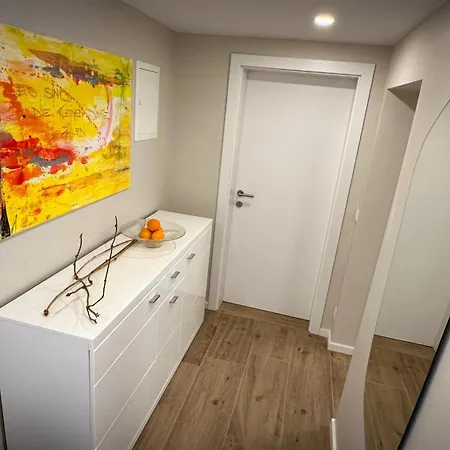 Bed and Breakfast Gaestehaus Lanthaler