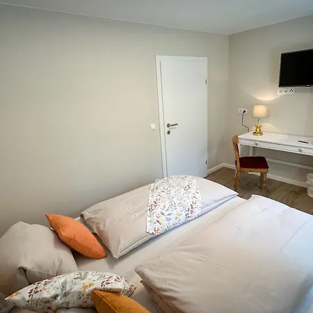 Gaestehaus Lanthaler Bed & Breakfast